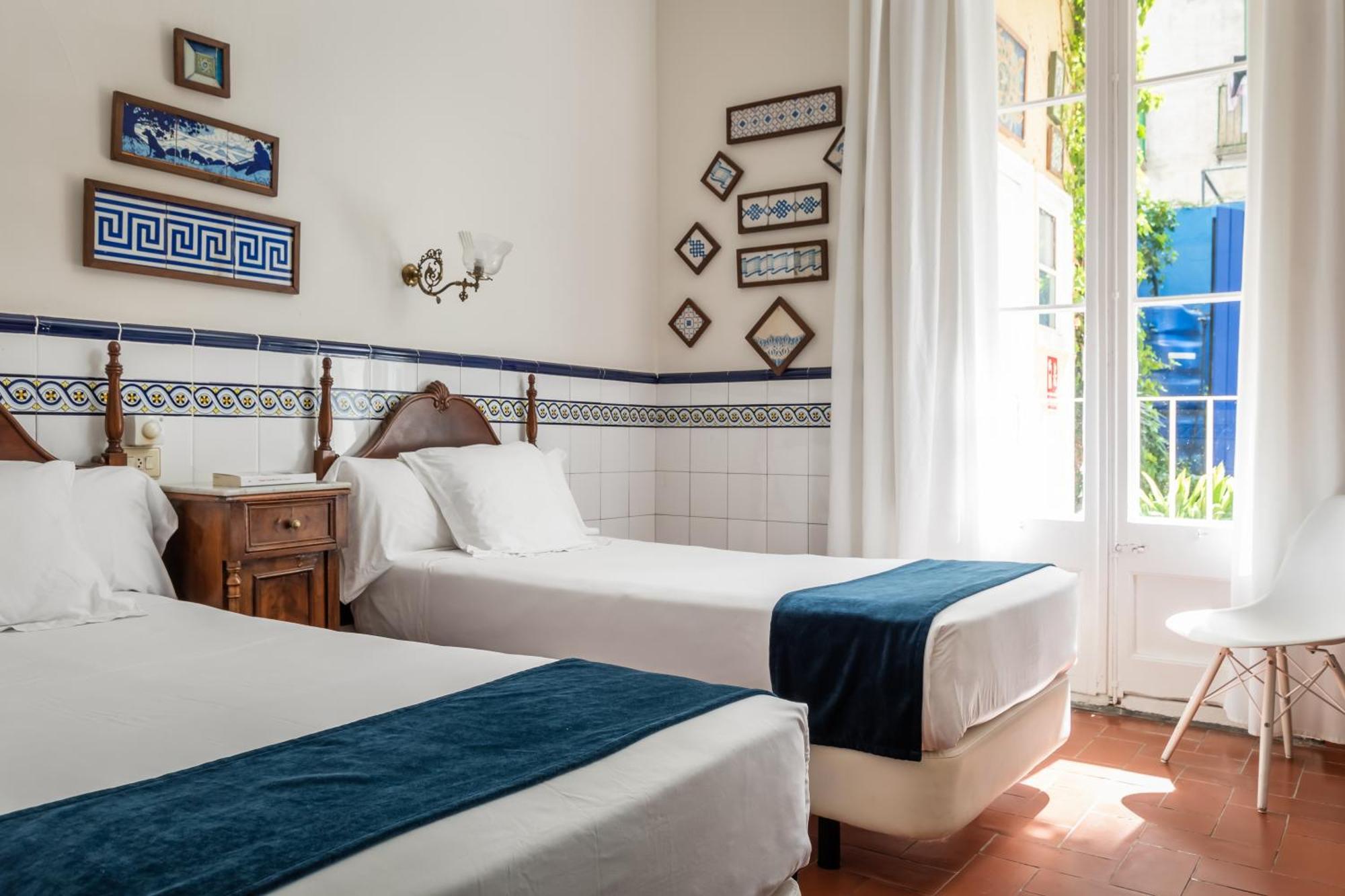 Hotel Medium Renaixenca Sitges Luaran gambar