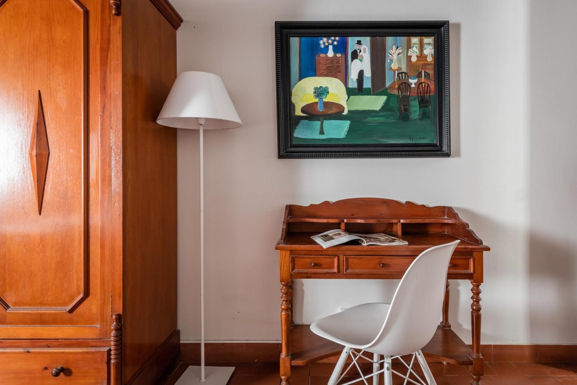 Hotel Medium Renaixenca Sitges Bilik gambar