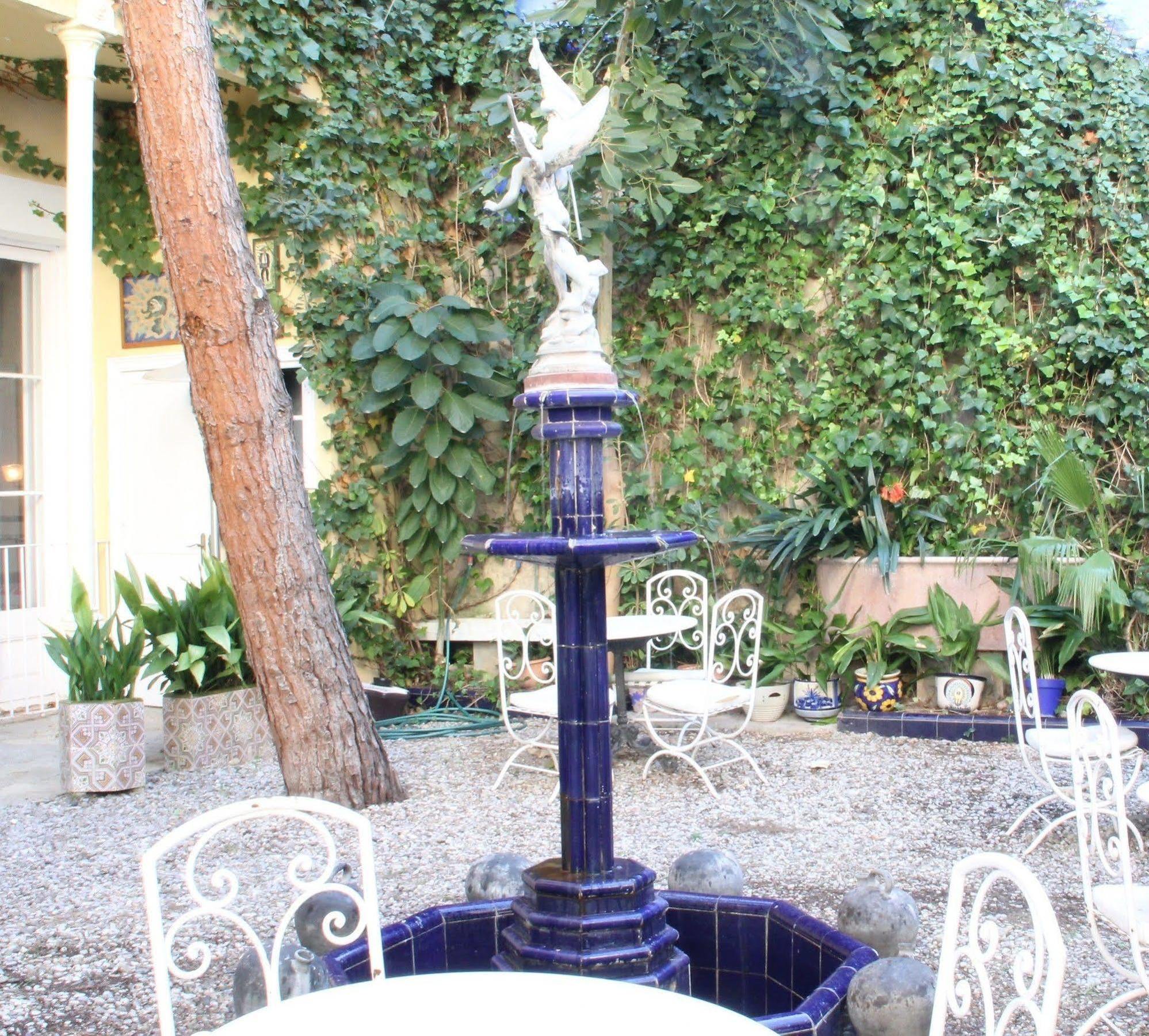 Hotel Medium Renaixenca Sitges Luaran gambar