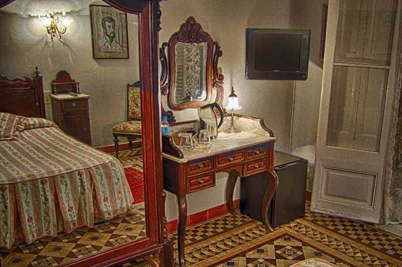 Hotel Medium Renaixenca Sitges Luaran gambar