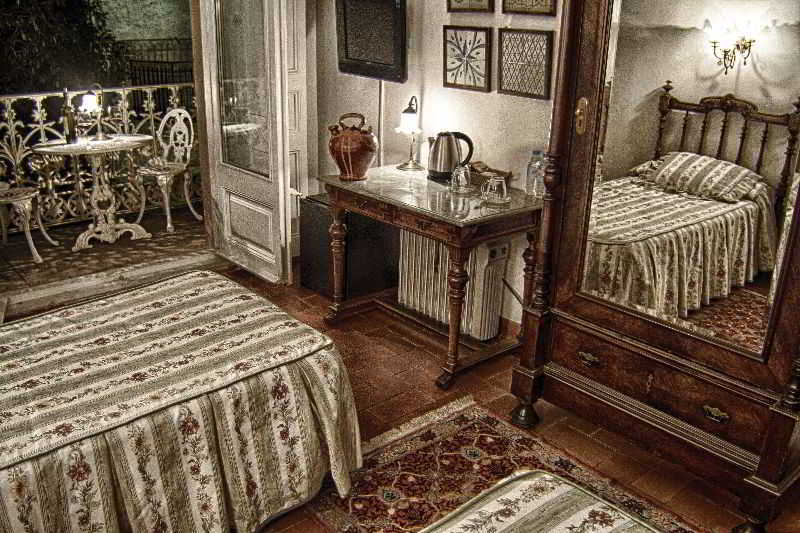 Hotel Medium Renaixenca Sitges Luaran gambar